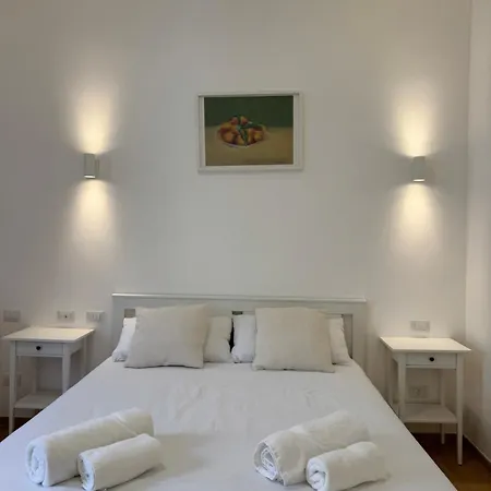 Flat 7 * Rome