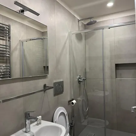 Flat 7 * Rome